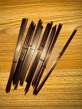 Double-Pointed Knitting Needle Set in Dark Brown